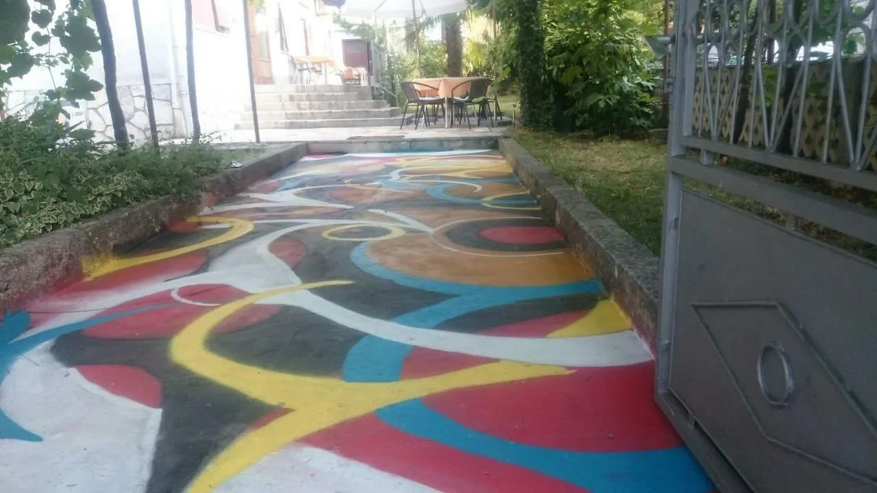 Guest House Lovric 포레치